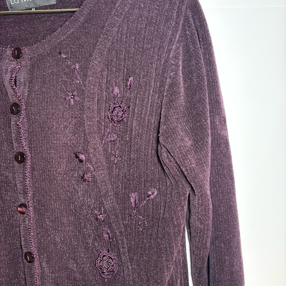 La Madona Vintage Women's maroon Cardigan with embroidered flowers, Sz M